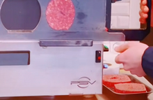 Charger et lire la vidéo dans la visionneuse de la Galerie, Steak Hache Pur Boeuf Cacher Tiktok - Chez Victor- Berbèche