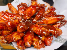 Charger et lire la vidéo dans la visionneuse de la Galerie, Chicken Wings Cacher Tiktok - Chez Victor- Berbèche