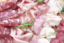 Charger et lire la vidéo dans la visionneuse de la Galerie, Plateau de Charcuterie Cacher Tiktok - Boucherie Chez Victor-Berbeche