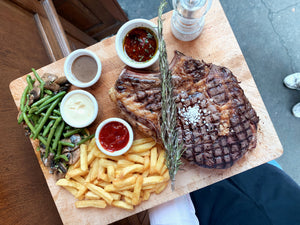 Côte de Boeuf Charolaise avec Frites Cacher - Chez Victor- Berbèche